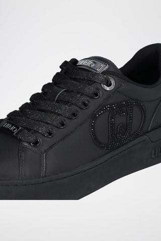 Baskets en cuir de taureau Silvia  - Noir