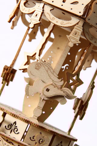 Puzzle 3D manège en bois - 82 pièces - Dès 14 ans