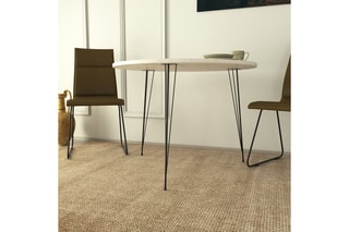 Table - 90 x 90 x 75 cm