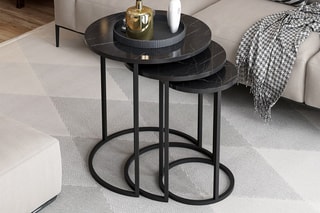 3 tables gigognes - 50 x 58 x 50 / 40 x 52 x 40 / 30 x 48 x 30 cm