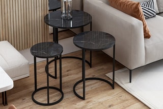 3 tables gigognes - 50 x 58 x 50 / 40 x 52 x 40 / 30 x 48 x 30 cm