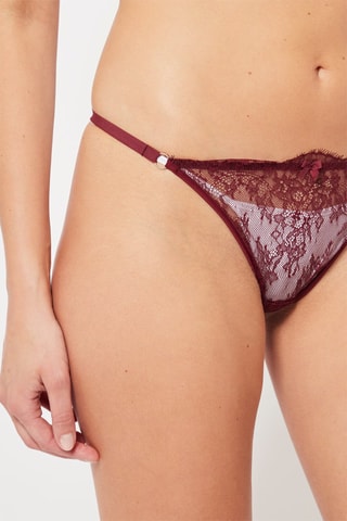 String Bordeaux