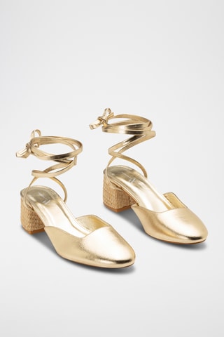 Sapatos de salto - Dourado