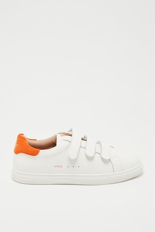 Baskets  Blanc et orange