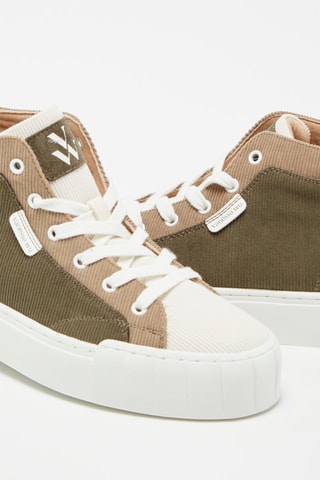 Baskets montantes Kaki et blanc