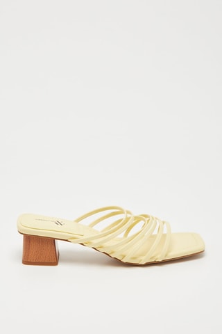 Mules de salto Amarelo