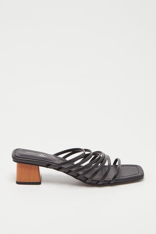 Mules de salto Preto