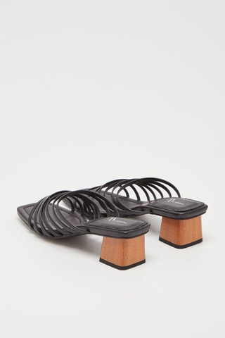 Mules de salto Preto