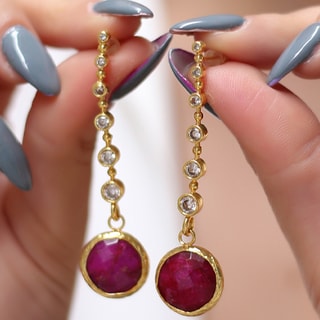 Boucles d'oreilles - Laiton plaqué or & ruby peintes 