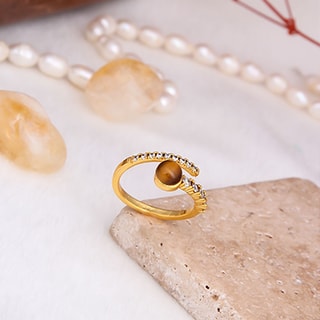 Bague - Laiton plaqué or, œil de tigre & zircon