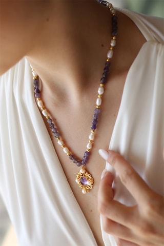 Collier - Plaqué or jaune, améthyste et perles de culture 