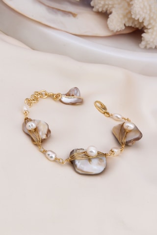 Bracelet - Plaqué or jaune, perles de culture et nacres