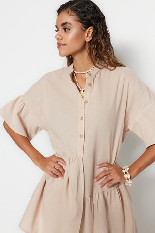 Vestido direito Bege