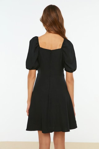 Vestido estilo patinadora Preto