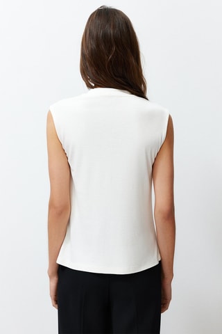 Top - Ecru