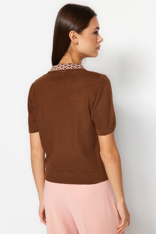 Top - 
Marron