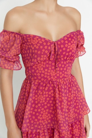 Vestido com folhos - Rosa e laranja