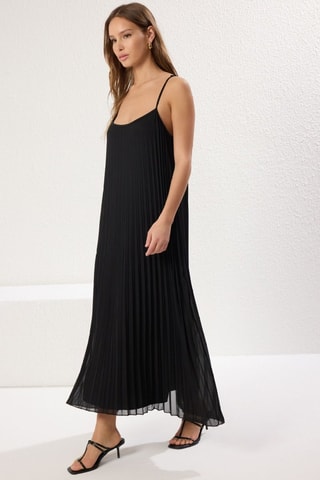 Vestido plissado - Preto