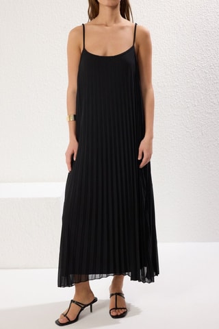 Vestido plissado - Preto