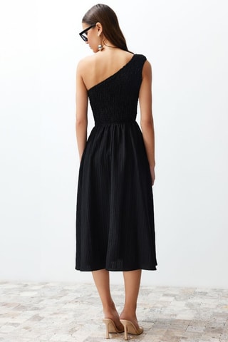 Vestido assimétrico - Preto