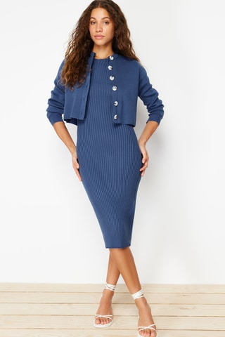 Vestido justo e casaco de malha - Azul