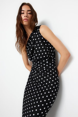 Vestido assimétrico Preto