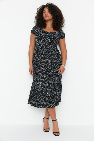 Vestido Plus Size Preto