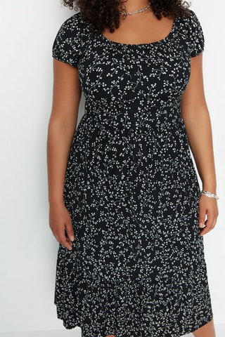 Vestido Plus Size Preto