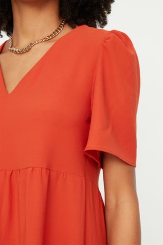 Vestido com folhos Terracota