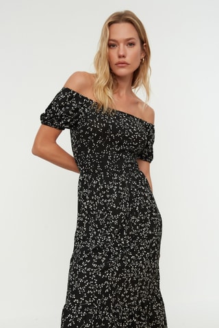 Vestido midi Preto e branco