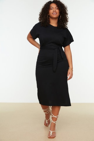 Vestido Plus Size Preto