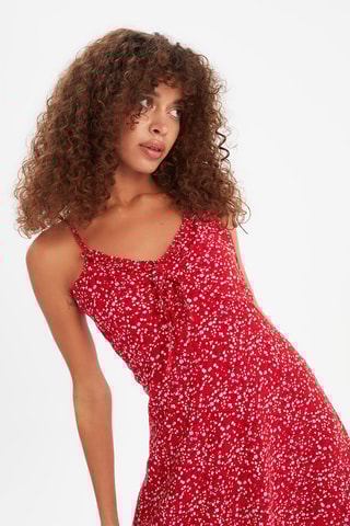 Vestido trapézio Vermelho e branco