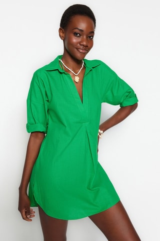 Vestido direito Verde