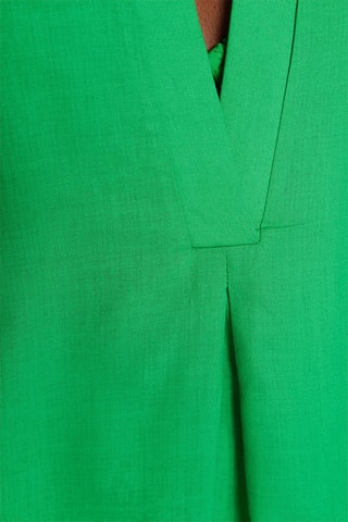 Vestido direito Verde