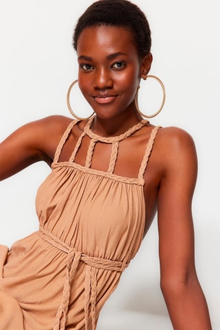 Vestido comprido Bege