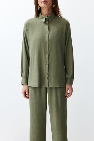 Blusa e calças - 
Verde