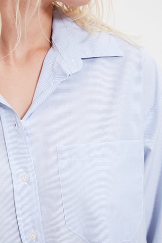 Camisa Azul-celeste