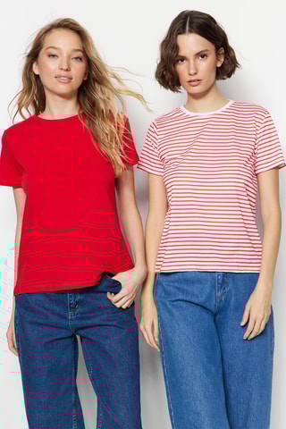 2 T-shirts Rouge et blanc