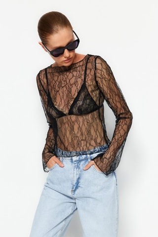 Blusa regular de renda - Preto