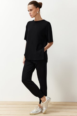 T-shirt e calças de treino - Preto