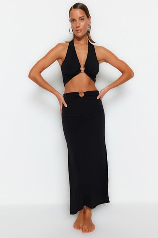 Crop top e saia comprida - Preto