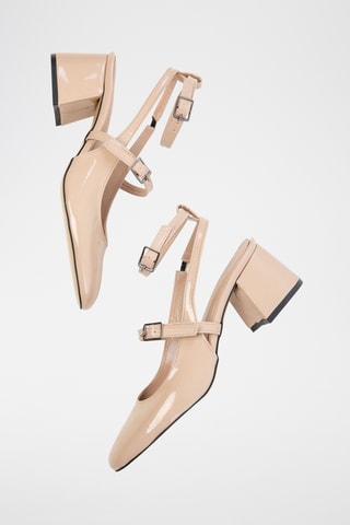 Sapatos de salto envernizados - Bege