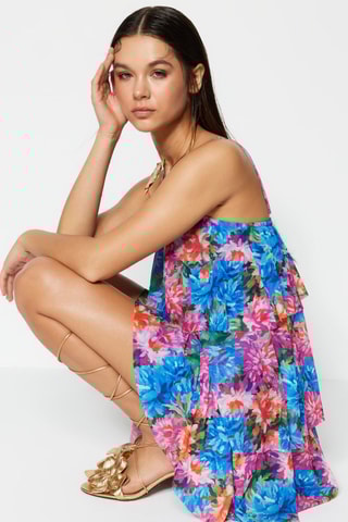 Vestido com folhos - Azul e rosa