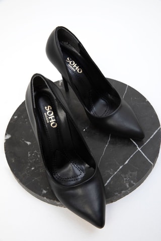 Sapatos de salto - Preto