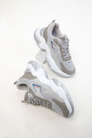 Sneakers com plataforma - Cinzento