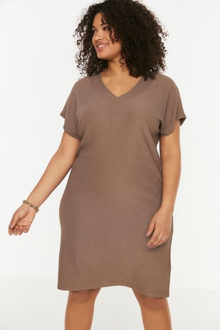 Vestido direito - Castanho