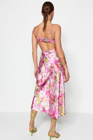 Vestido midi - Branco e rosa