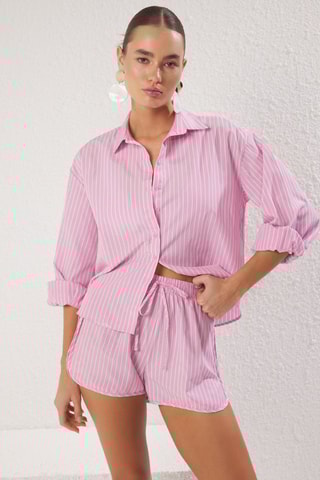 Camisa e calções - Branco e rosa