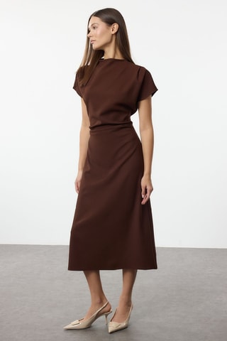 Vestido midi - Castanho