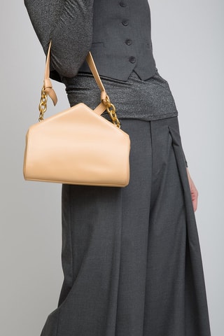 Mala em couro de vitelo - Amêndoa e dourado - Bottega Veneta